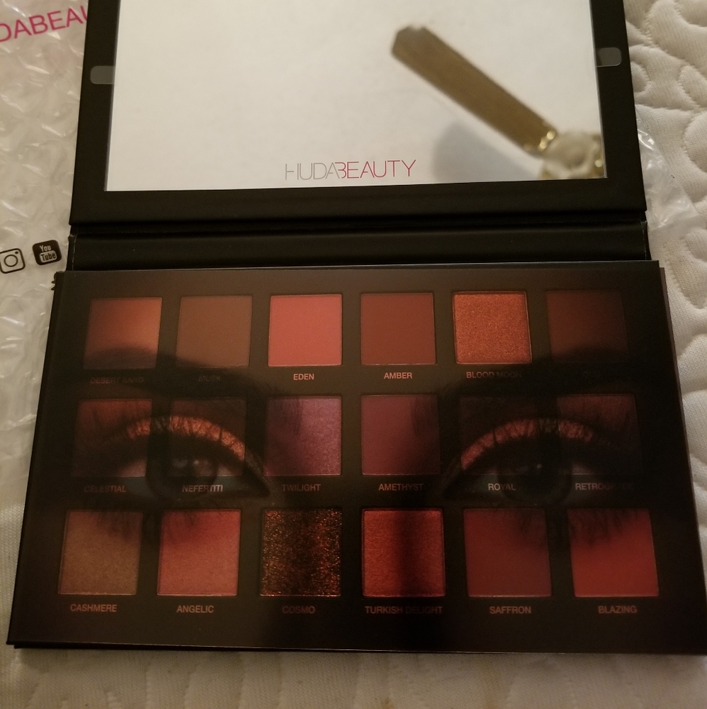 Huda beauty Desert dusk palette - Picture 5 of 7